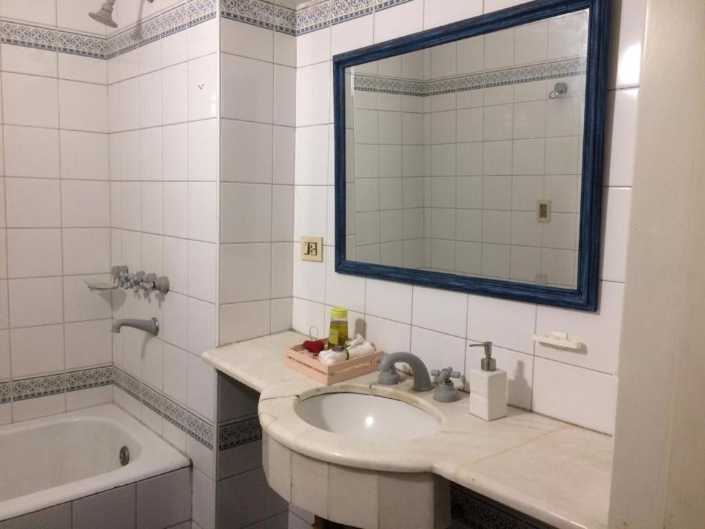 Veinticinco Casa De Huespedes Villa Mendoza Bagian luar foto