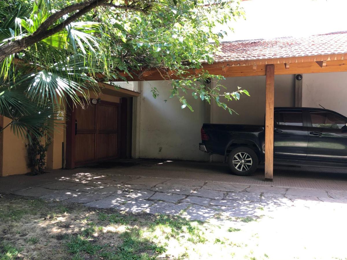 Veinticinco Casa De Huespedes Villa Mendoza Bagian luar foto