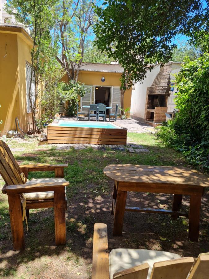 Veinticinco Casa De Huespedes Villa Mendoza Bagian luar foto